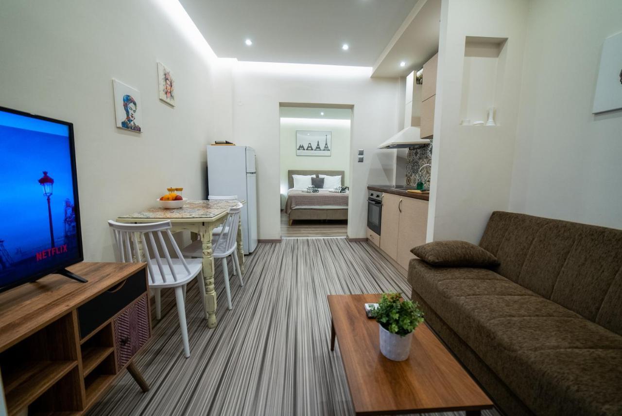 Luxury Suites With King-Sized Bed 塞萨洛尼基 外观 照片