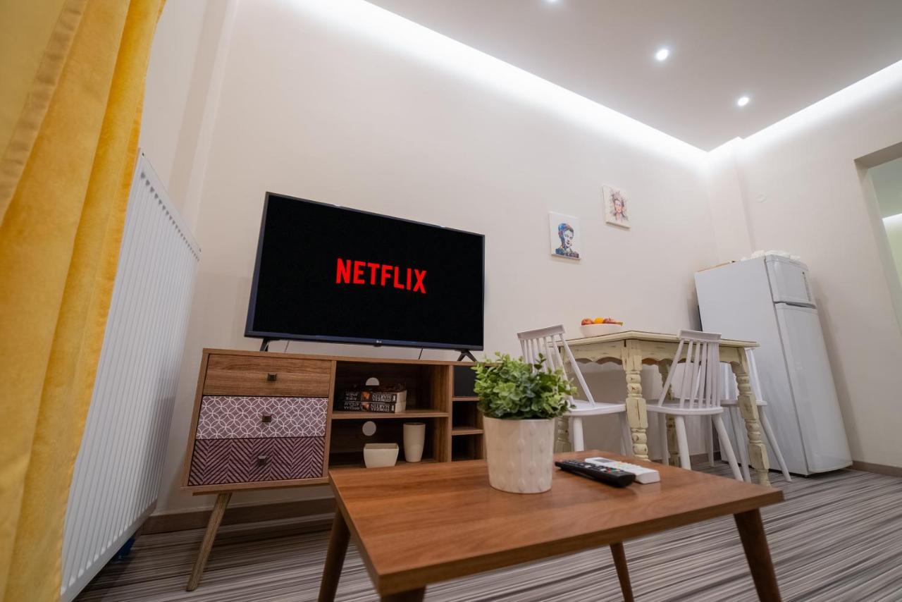 Luxury Suites With King-Sized Bed 塞萨洛尼基 外观 照片