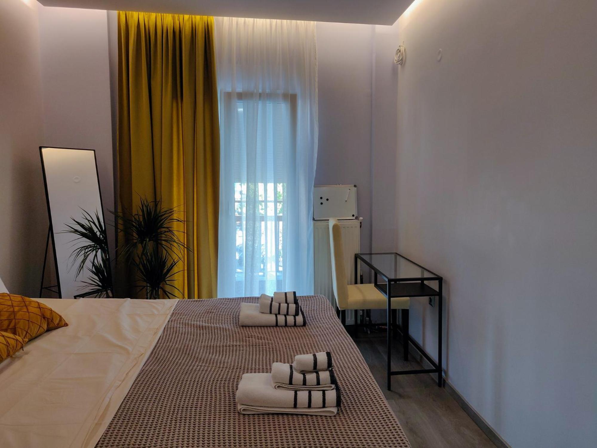 Luxury Suites With King-Sized Bed 塞萨洛尼基 客房 照片