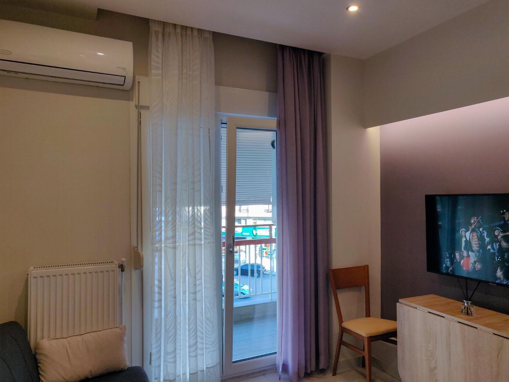 Luxury Suites With King-Sized Bed 塞萨洛尼基 客房 照片